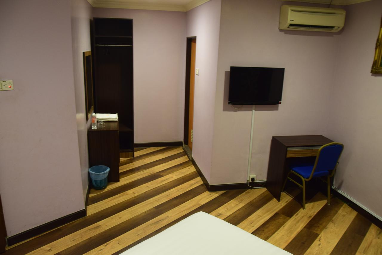 Sai Villa Hotel Near Klia & Klia2 Nilai Exterior foto